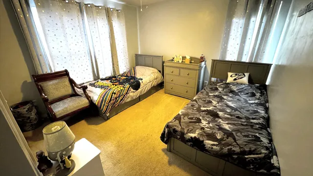 $217,000 | 33180 Forest Park Drive, Wayne, MI 48184