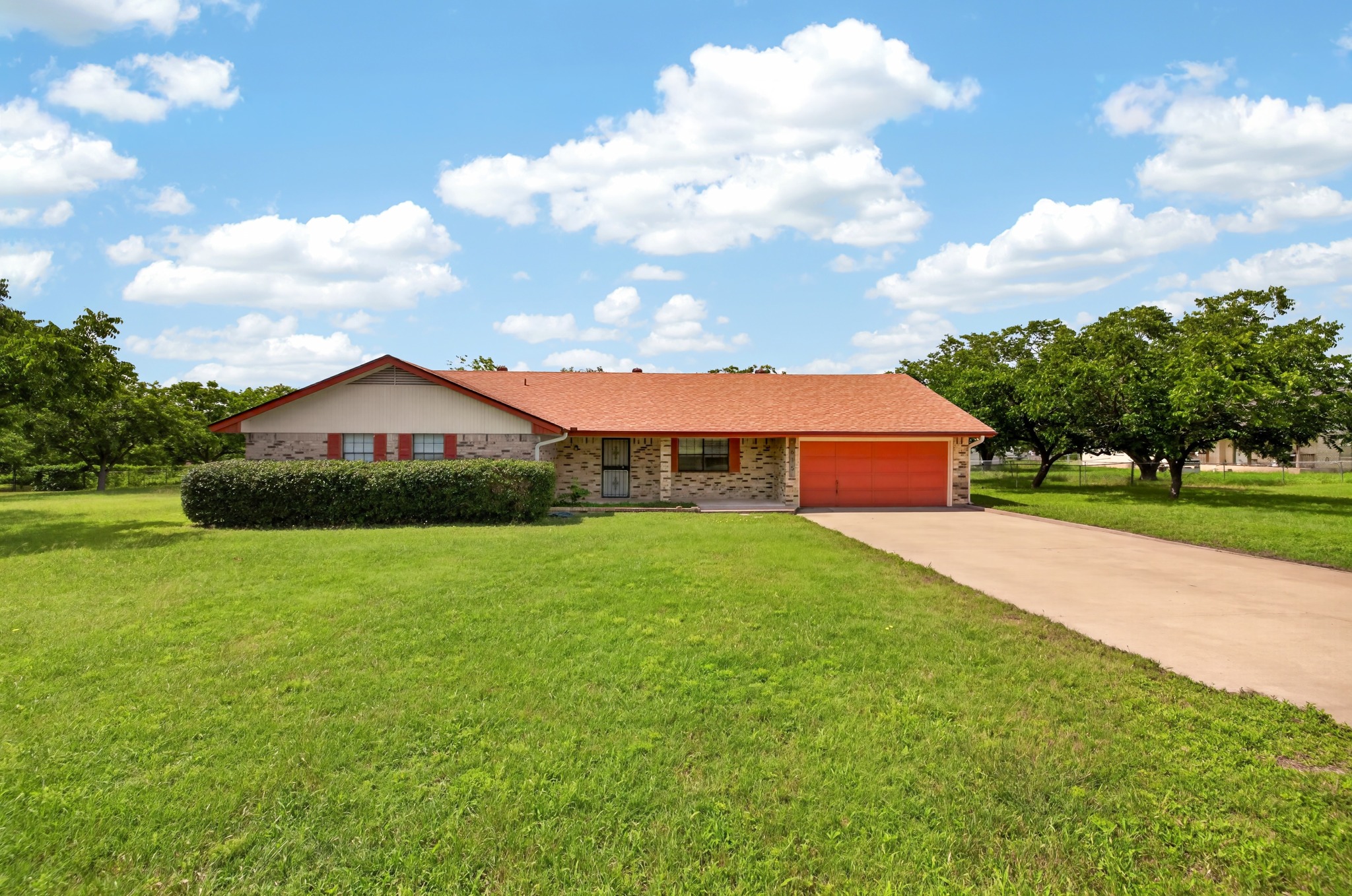 615 Old Manchaca Road Austin, TX 78748 - Photo 1 of 40