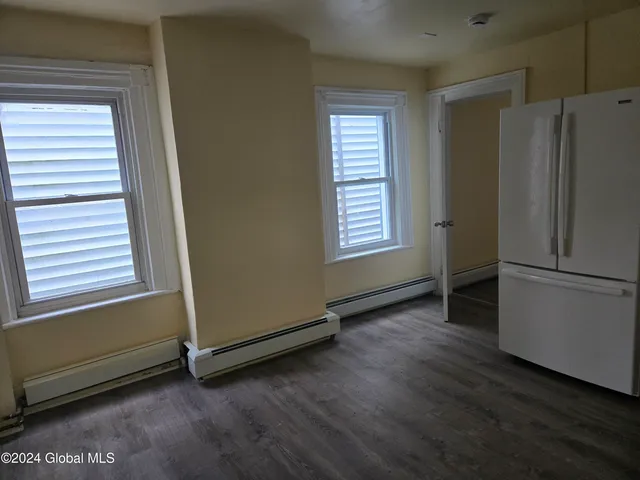 $1,500 | 288 1st Street, Unit 2, Albany, NY 12206