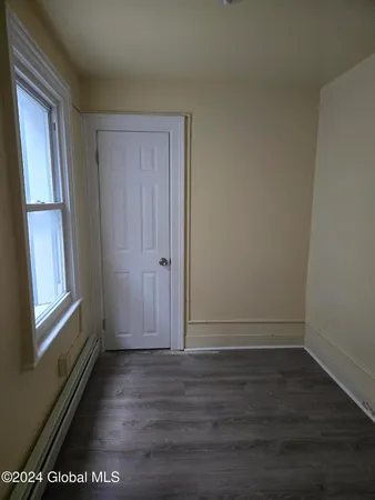 $1,500 | 288 1st Street, Unit 2, Albany, NY 12206