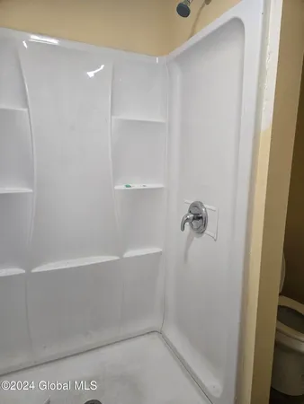 $1,500 | 288 1st Street, Unit 2, Albany, NY 12206