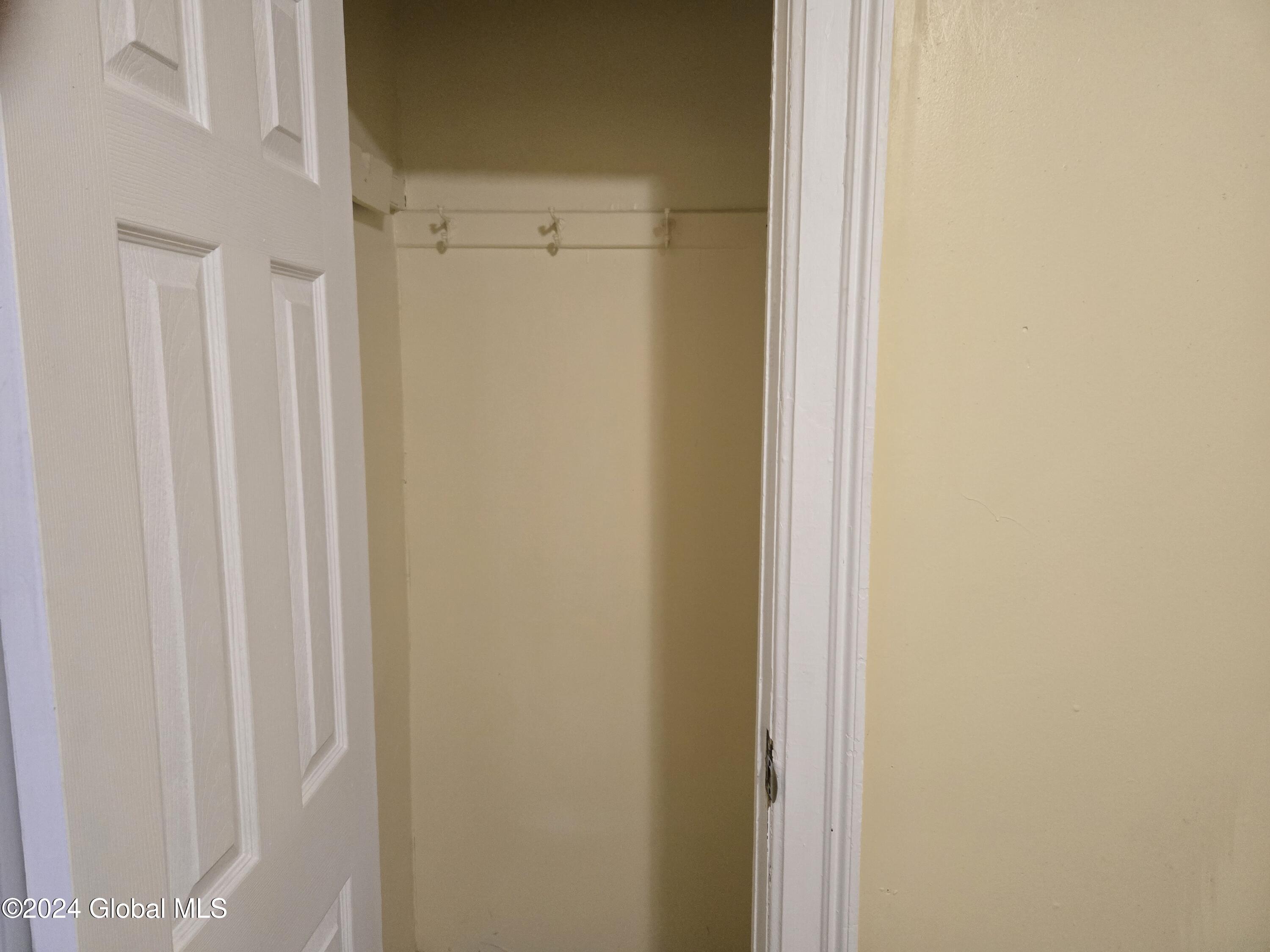 288 1st Street, Unit 2 Albany, NY 12206 - Photo 7 of 9 20241213_145324