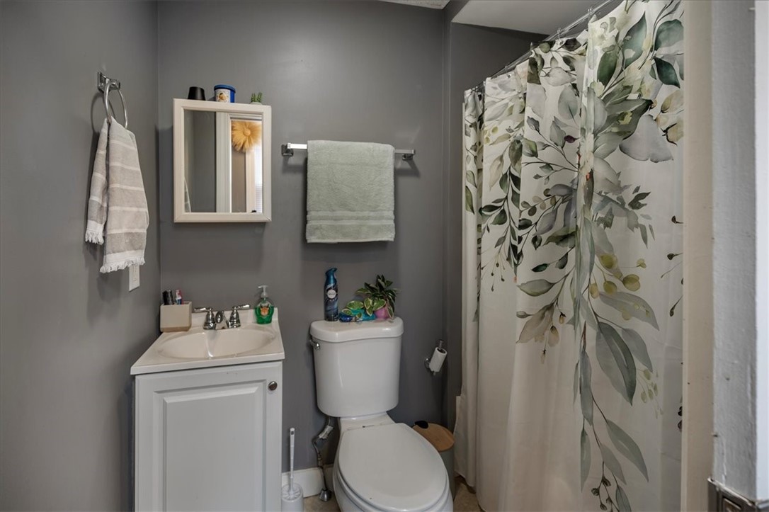 604 Providence Street Woonsocket, RI 02895 - Photo 12 of 35