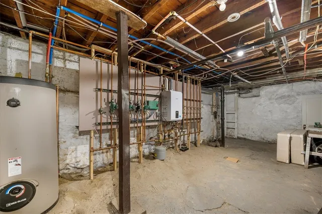 $599,900 | 604 Providence Street, Woonsocket, RI 02895