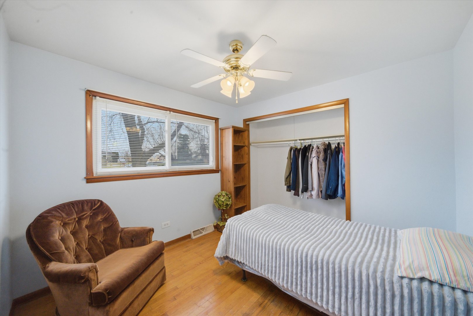 7705 80th Place Bridgeview, IL 60455 - Photo 17 of 29