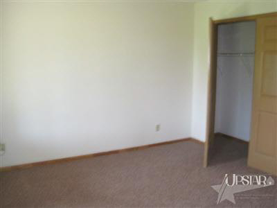 6301 Goshen Road Fort Wayne, IN 46818 - Photo 11 of 20