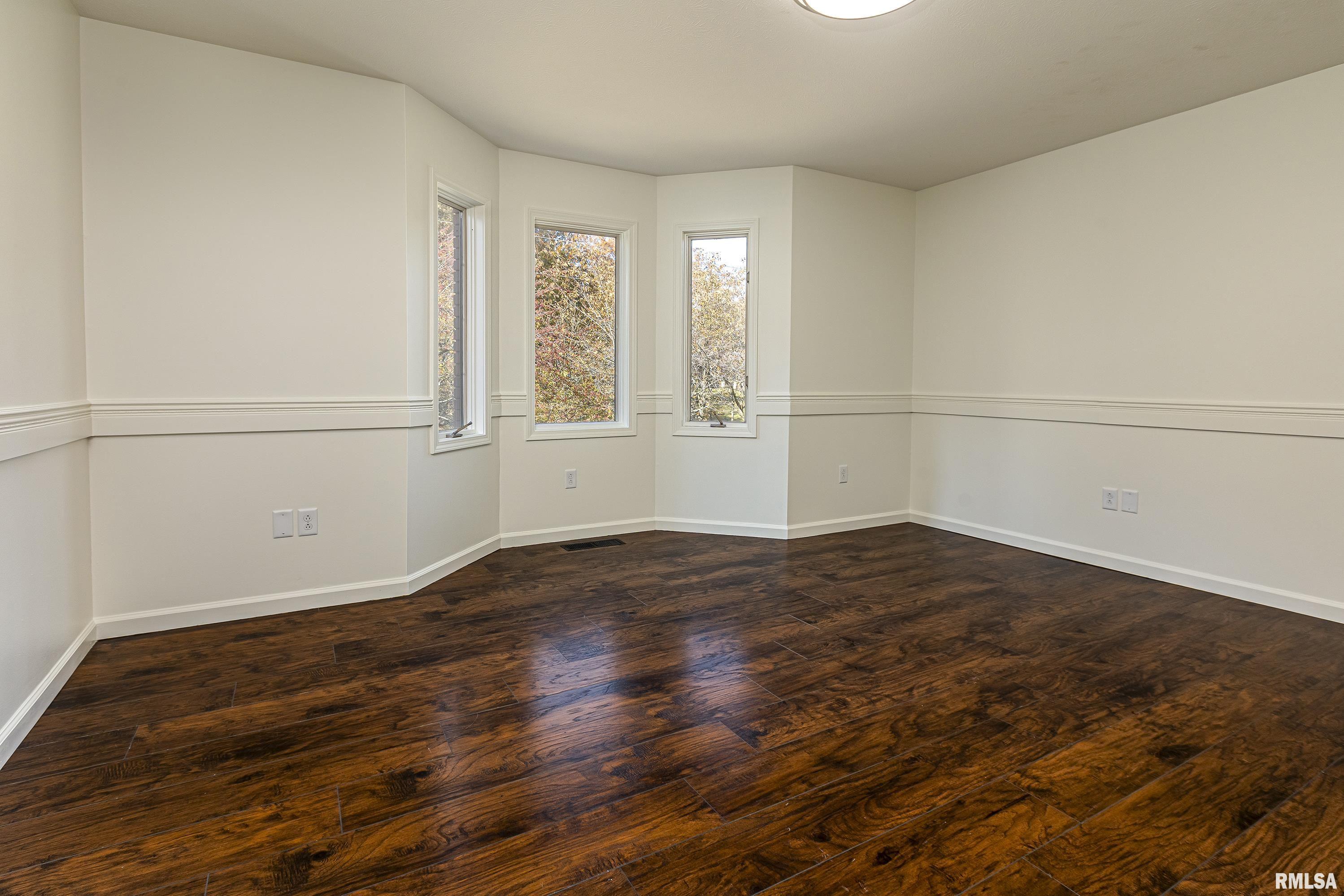 1403 South Fosse Road Marion, IL 62959 - Photo 22 of 39 Gallery Image 22