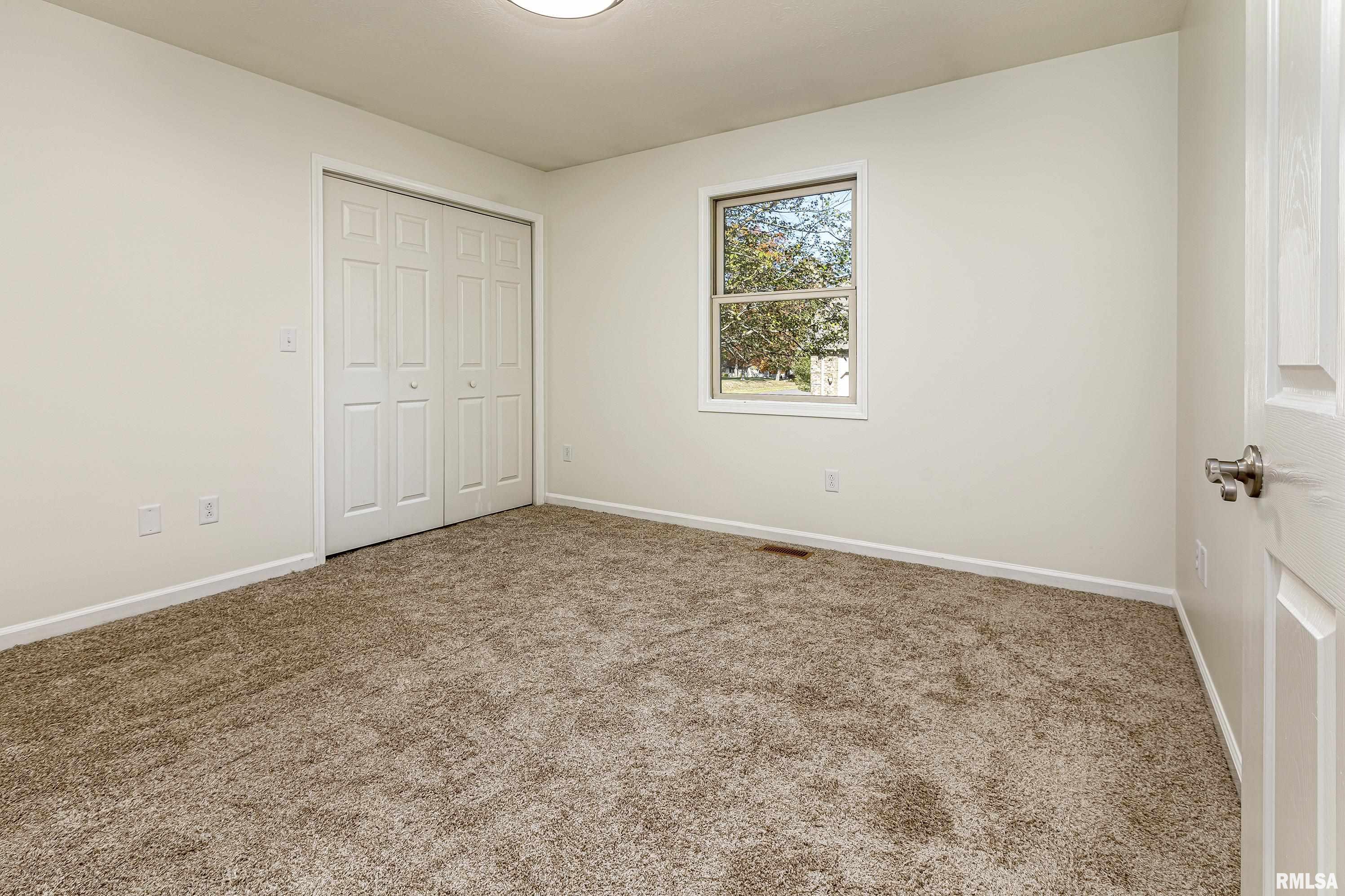 1403 South Fosse Road Marion, IL 62959 - Photo 24 of 39 Gallery Image 24