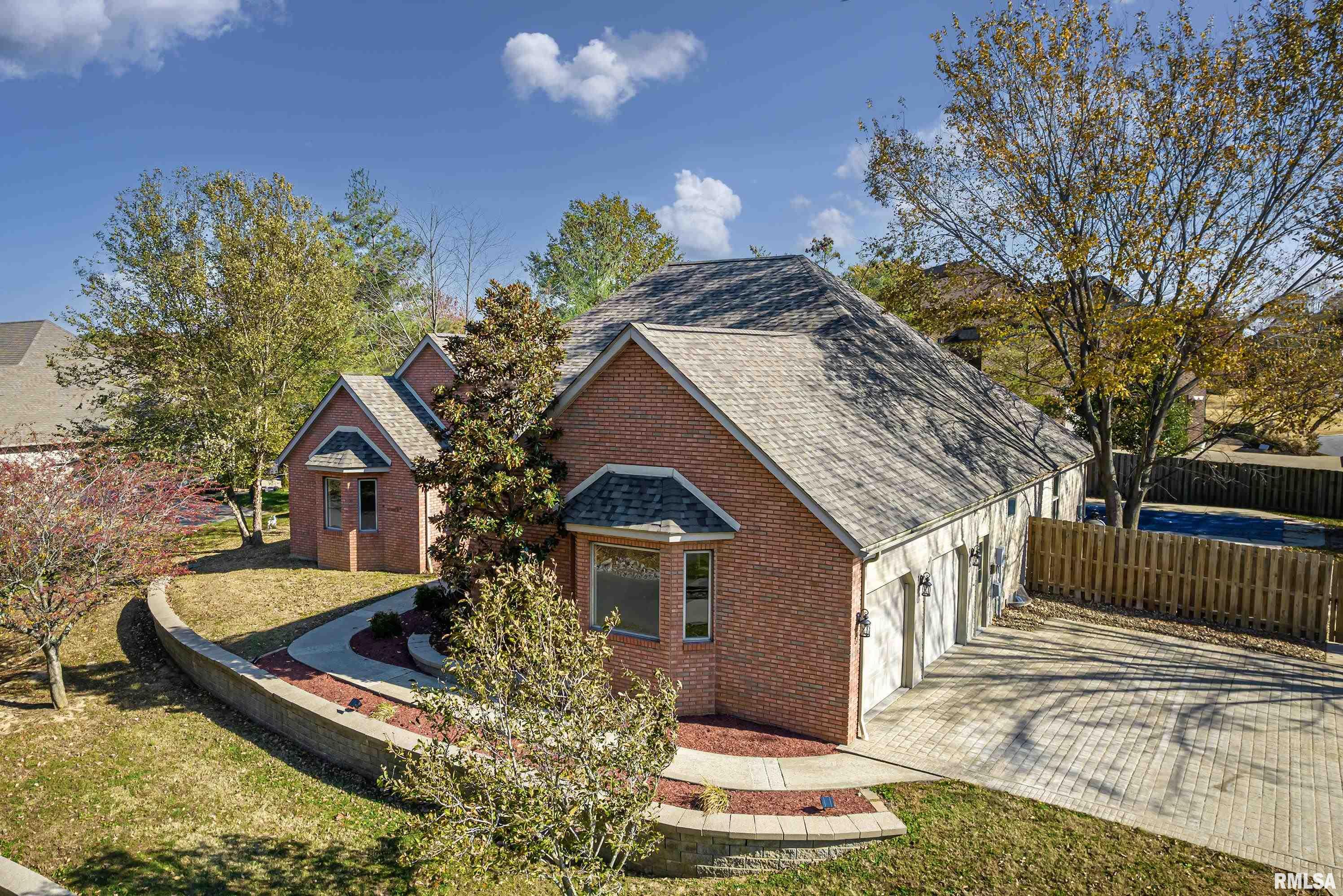 1403 South Fosse Road Marion, IL 62959 - Photo 3 of 39 Gallery Image 3