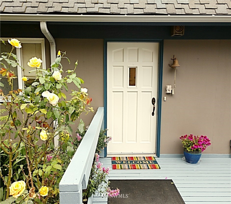 741 Fairmount Road Port Townsend, WA 98368 - Photo 6 of 38 Gallery Image 6