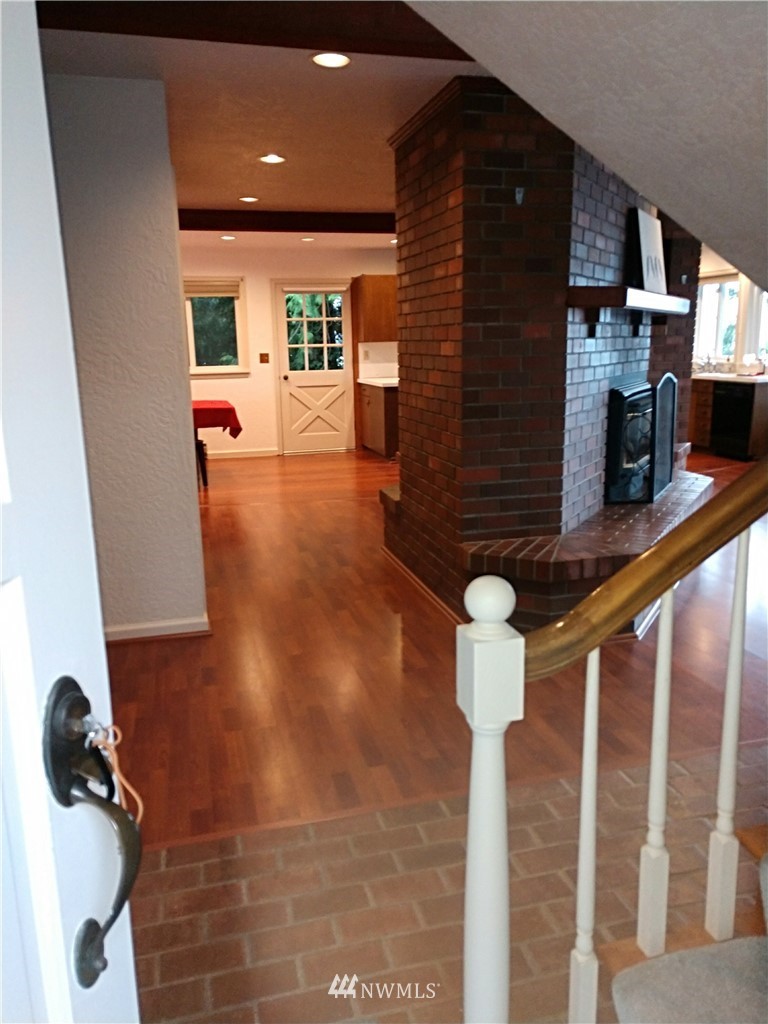 741 Fairmount Road Port Townsend, WA 98368 - Photo 7 of 38 Gallery Image 7