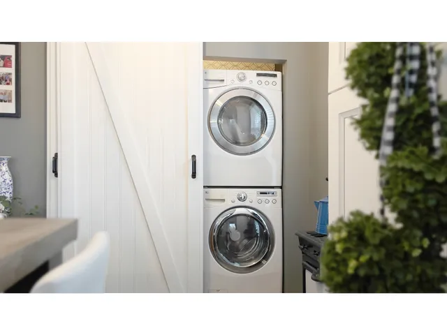 $379,900 | 13551 Erlen Drive, Fishers, IN 46037