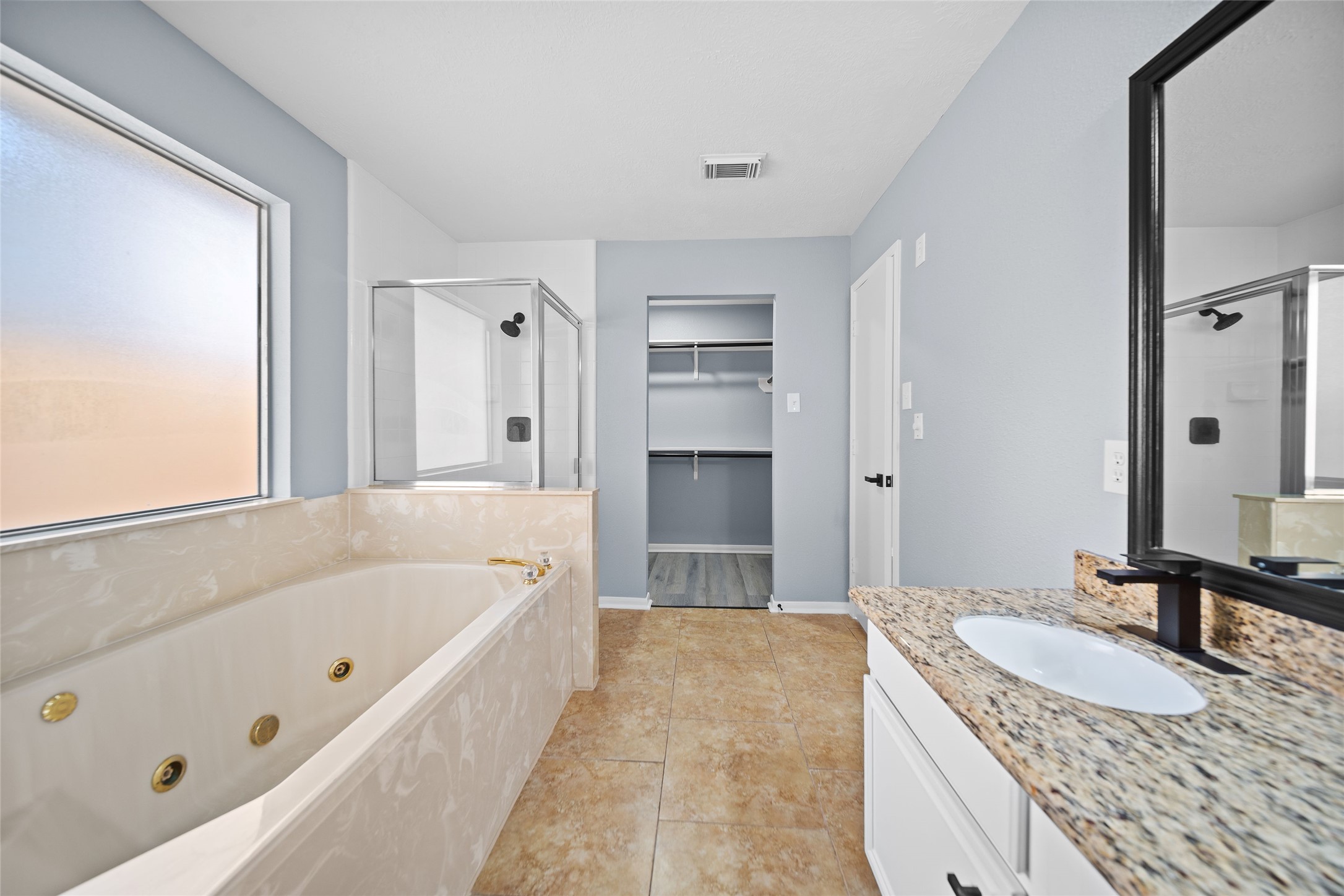 6627 Greenhouse Road Katy, TX 77449 - Photo 18 of 23 master bath