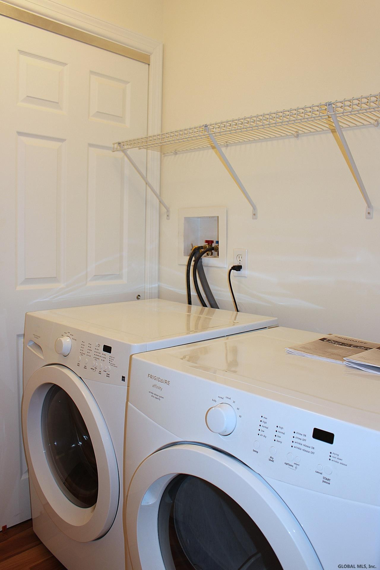 2000 Curry Road, Unit 27 Rotterdam, NY 12303 - Photo 14 of 28 Photo 14