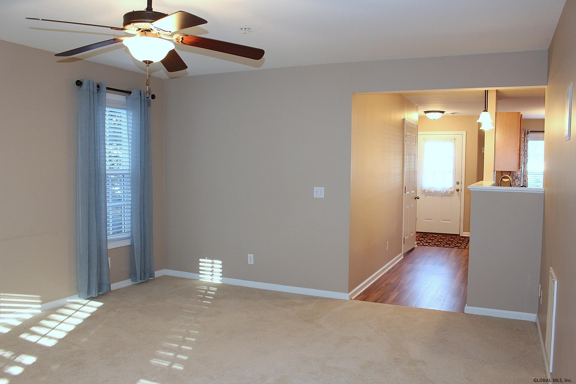 2000 Curry Road, Unit 27 Rotterdam, NY 12303 - Photo 4 of 28 Photo 4