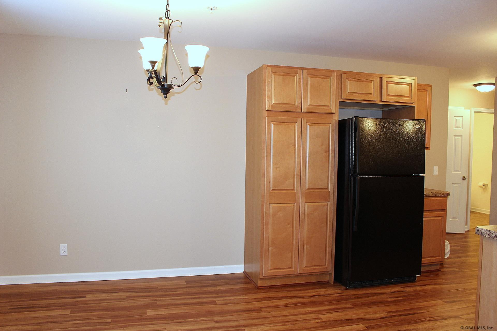 2000 Curry Road, Unit 27 Rotterdam, NY 12303 - Photo 6 of 28 Photo 6