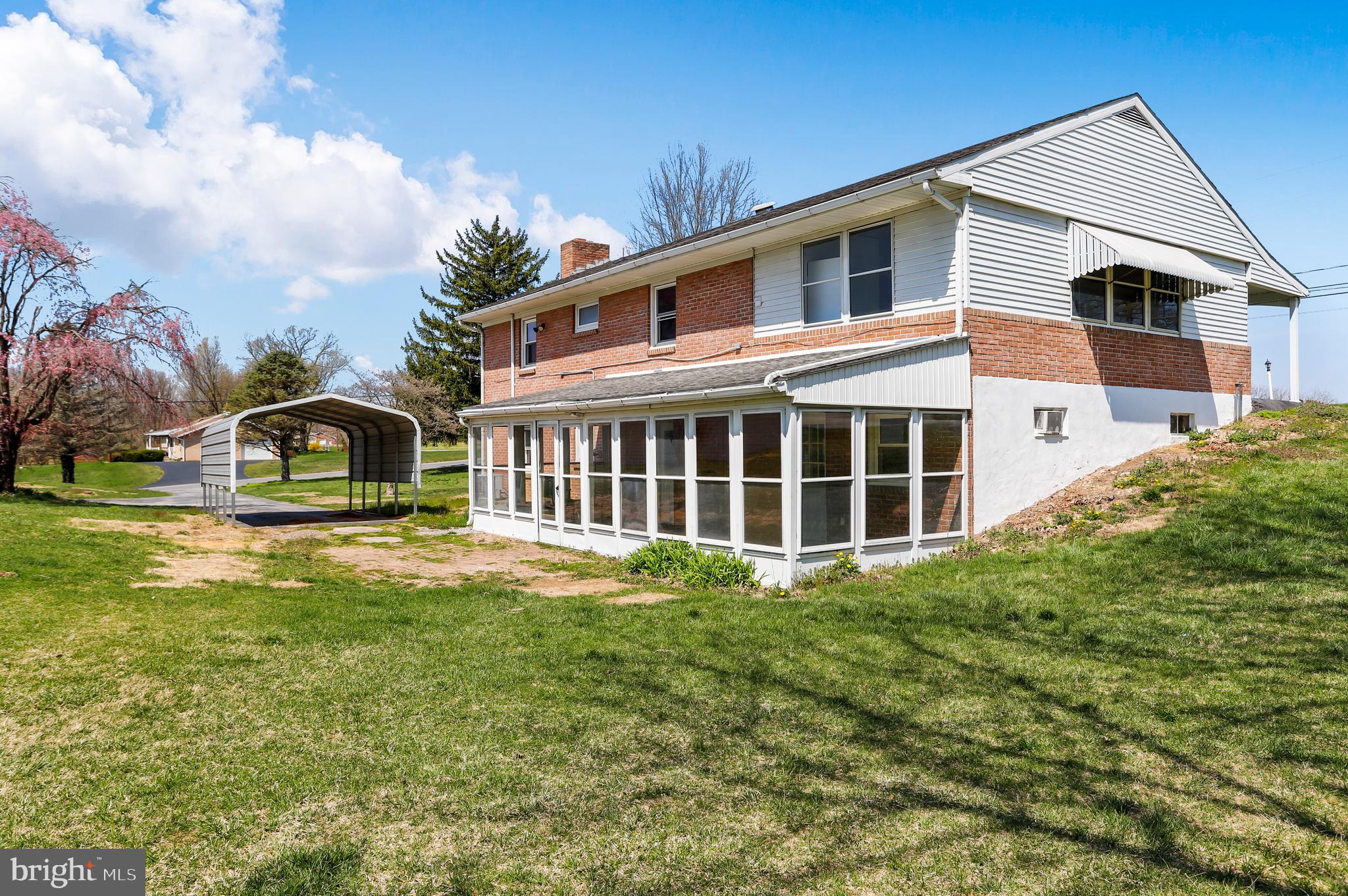 17307 Lappans Road Fairplay, MD 21733 - Photo 8 of 38 Gallery Image 8