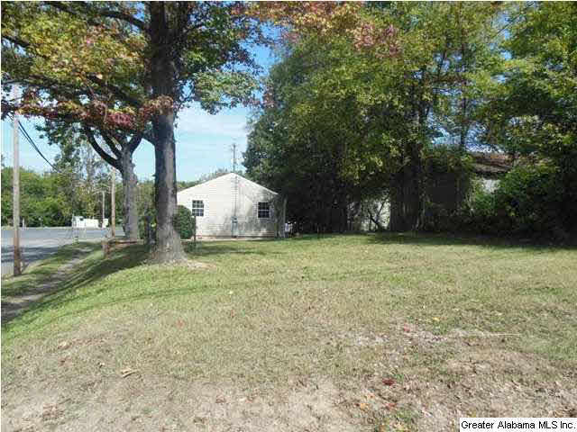 581 Seminole Circle Fairfield, AL 35064 - Photo 16 of 17