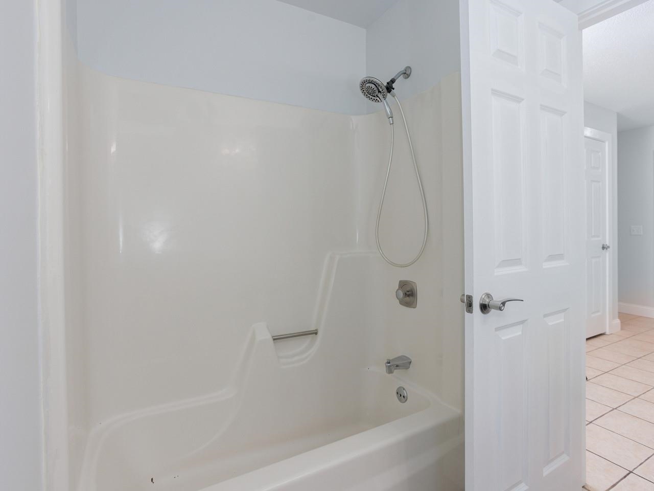 92 Quarry Hill Road, Unit 11 South Burlington, VT 05403 - Photo 17 of 23