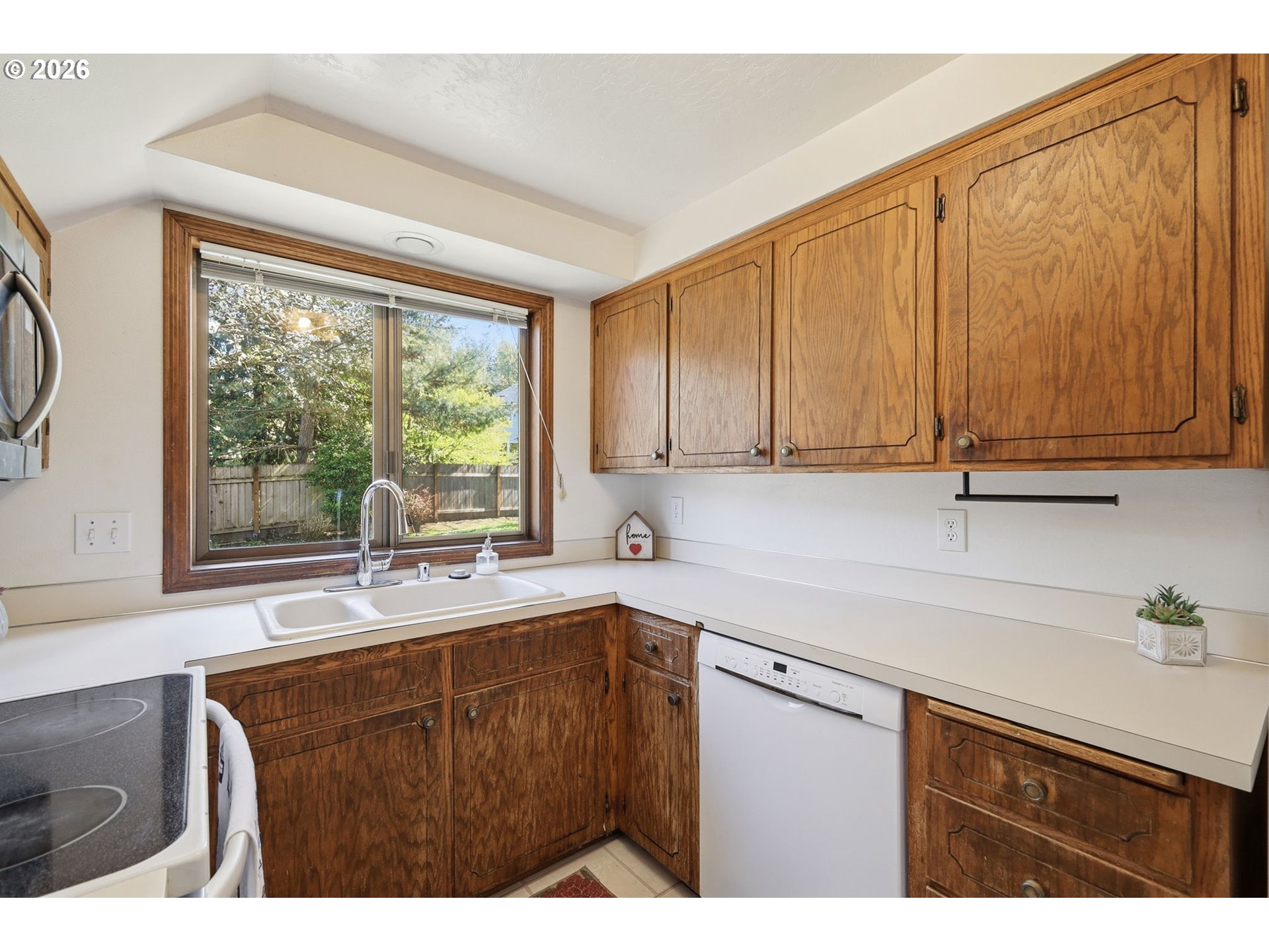 4411 Dillard Road Eugene, OR 97405 - Photo 15 of 31