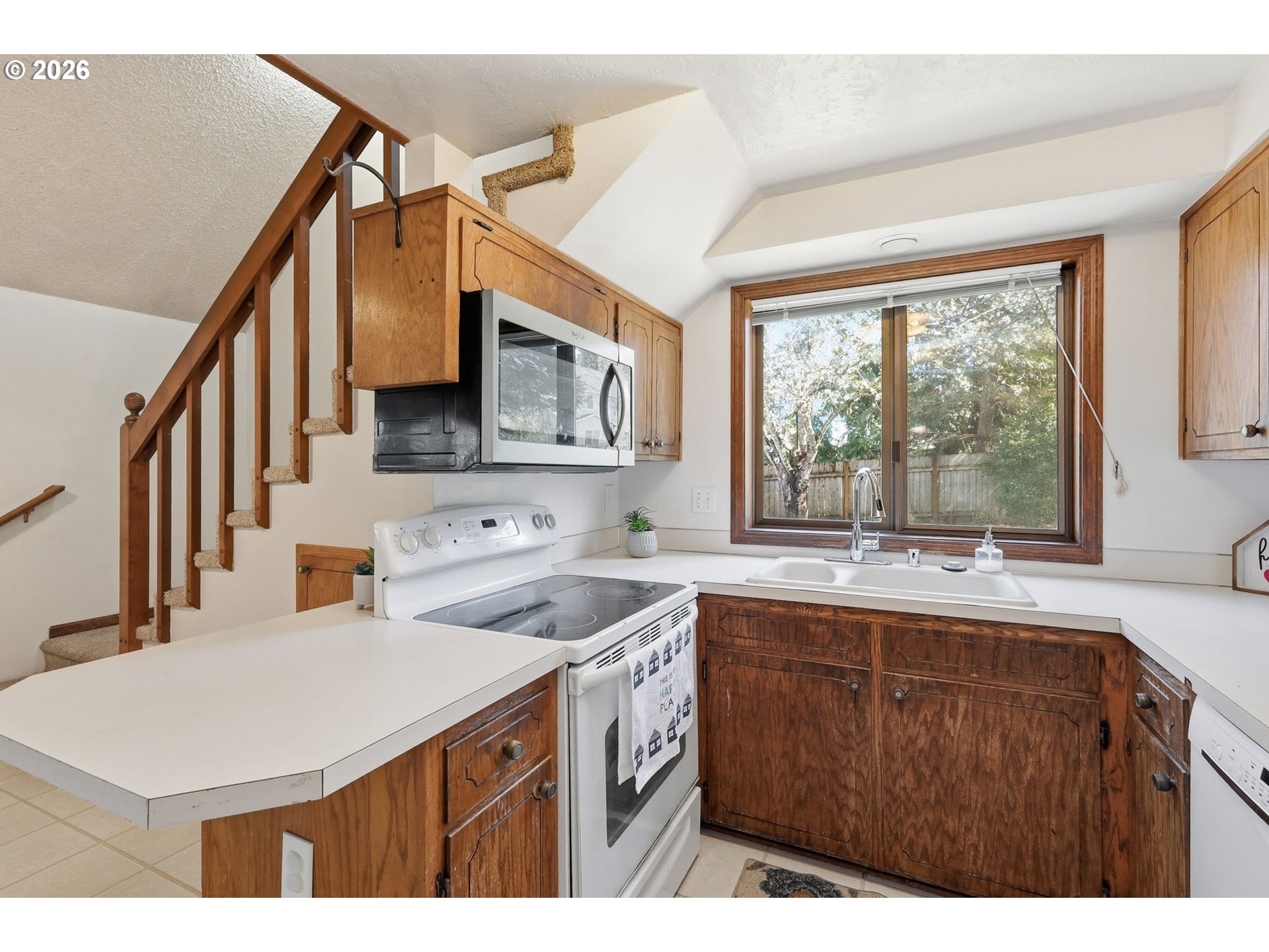 4411 Dillard Road Eugene, OR 97405 - Photo 16 of 31