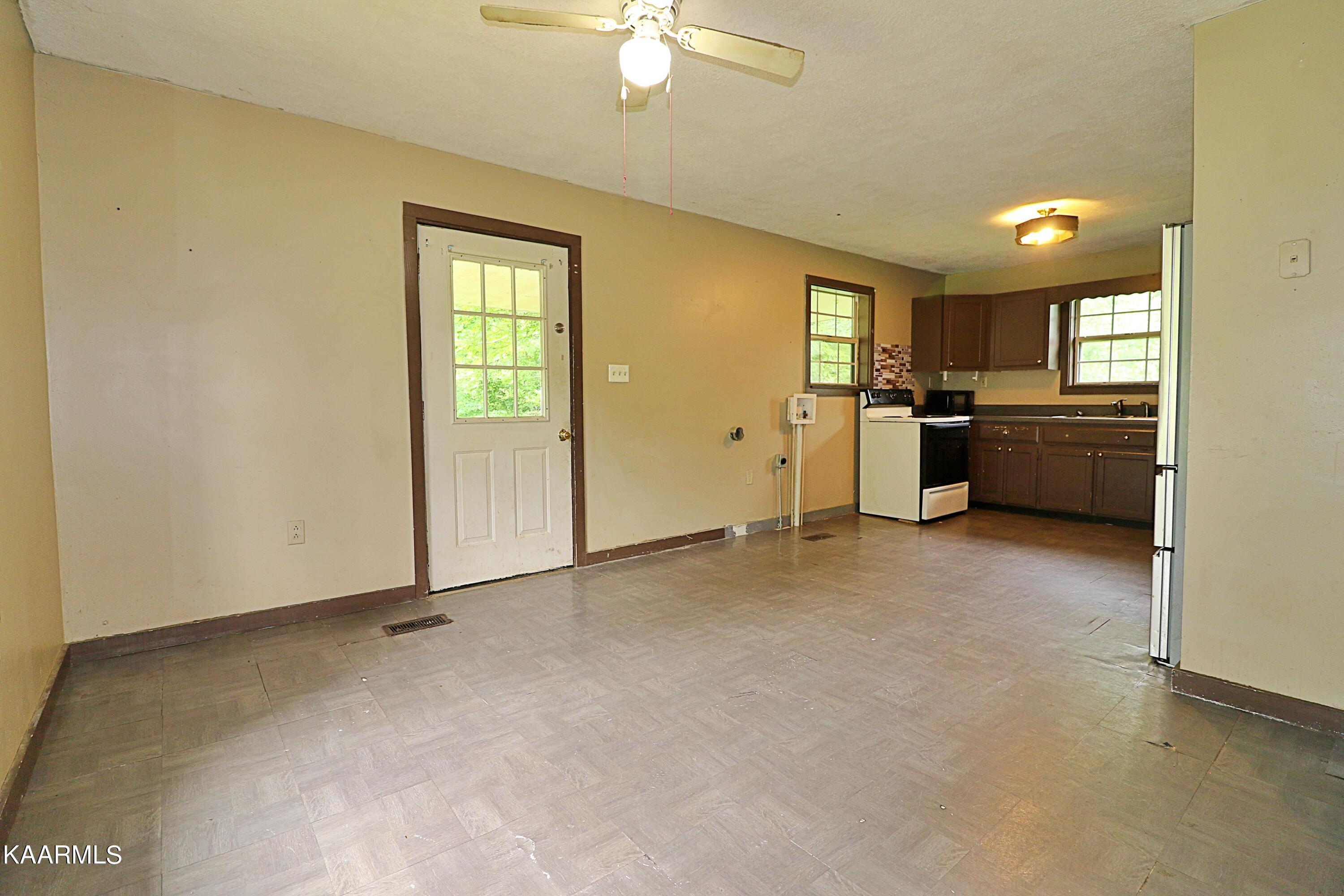 352 Simpson Road Helenwood, TN 37755 - Photo 12 of 32 094A3630