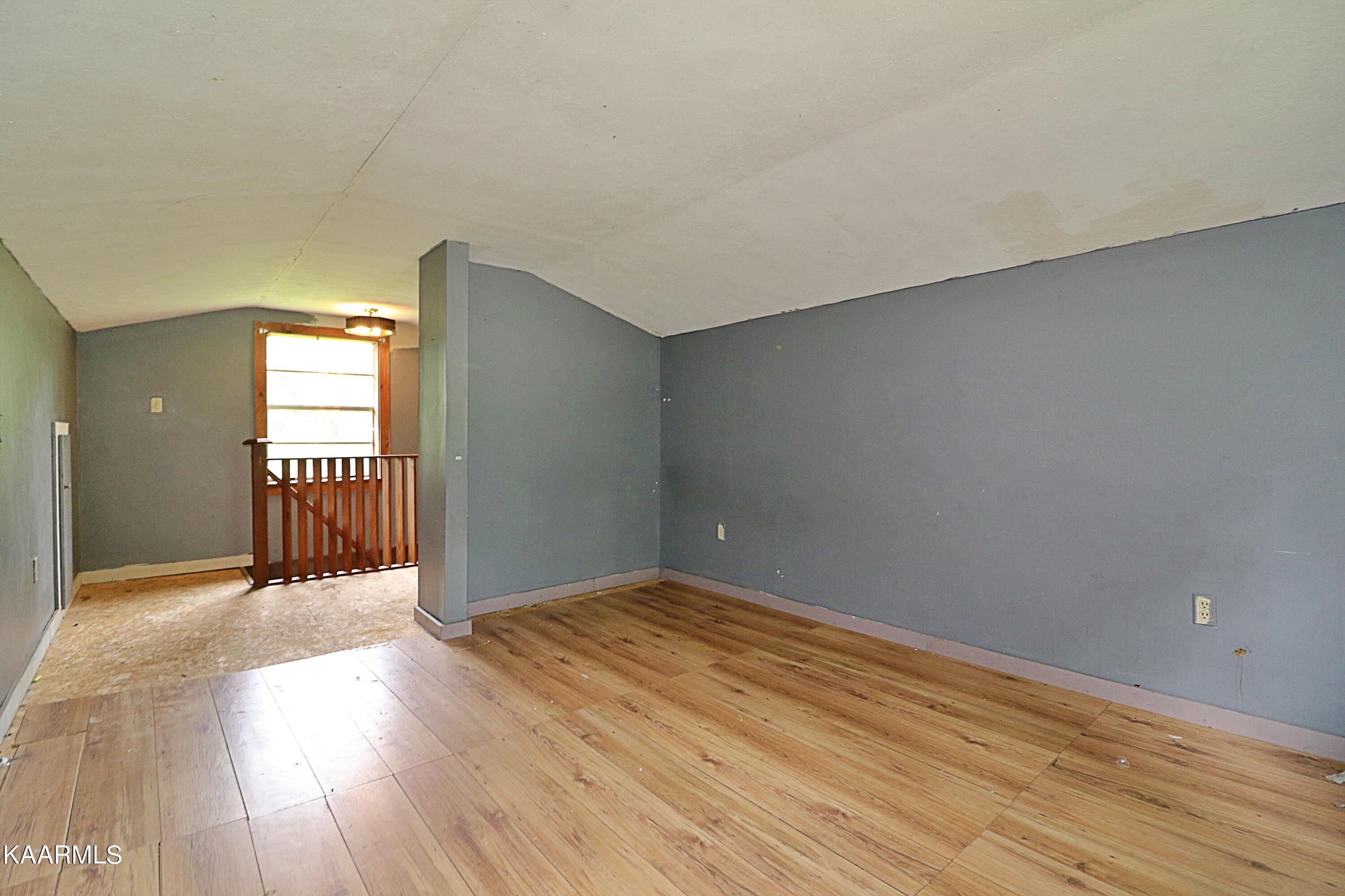 352 Simpson Road Helenwood, TN 37755 - Photo 8 of 32 094A3627