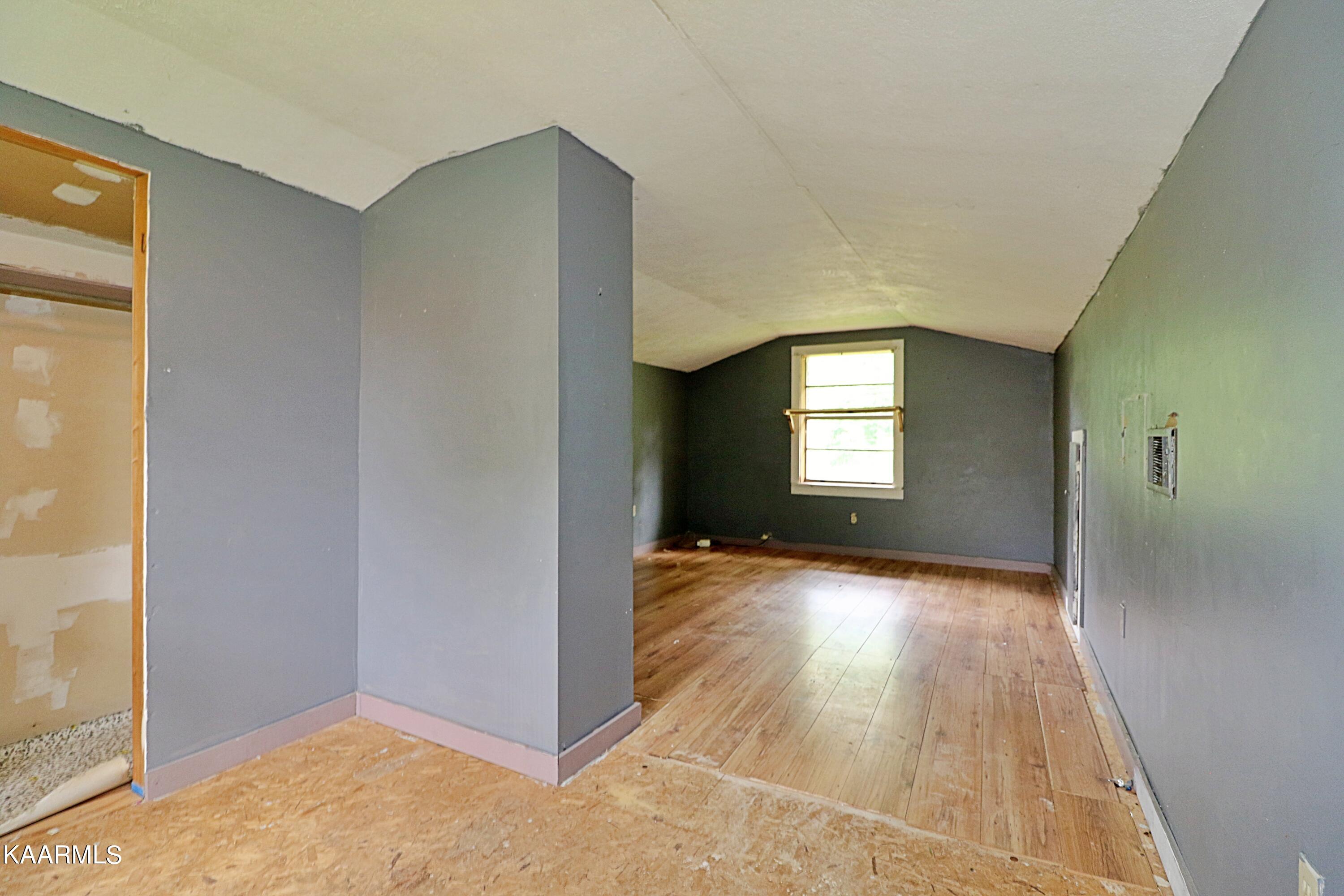352 Simpson Road Helenwood, TN 37755 - Photo 9 of 32 094A3626