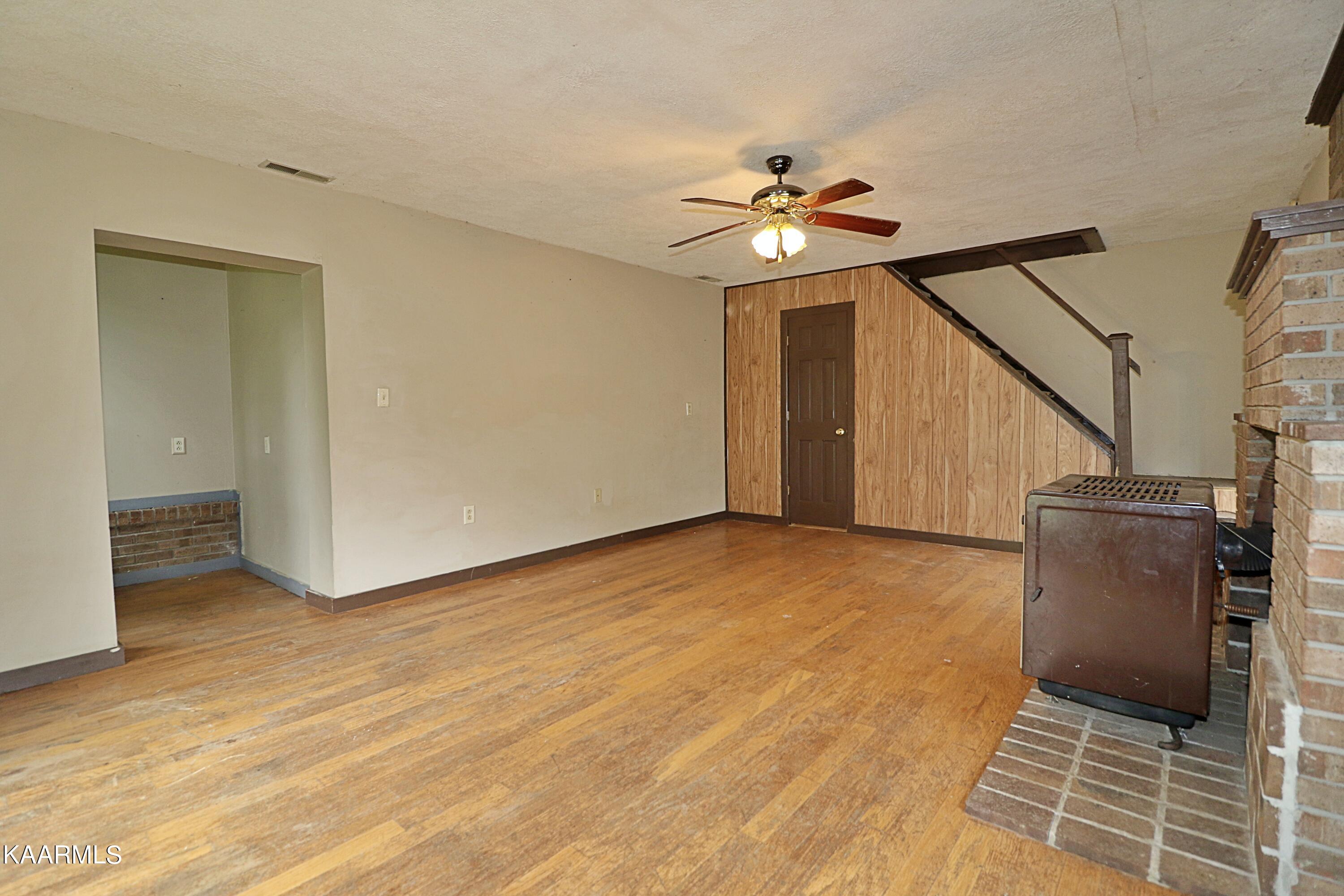 352 Simpson Road Helenwood, TN 37755 - Photo 10 of 32 094A3622