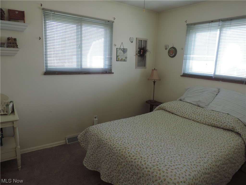 23140 Cedar Point Road Brook Park, OH 44142 - Photo 10 of 14 Gallery Image 10