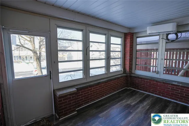 $1,600 | 256 Lehigh Avenue, Palmerton, PA 18071