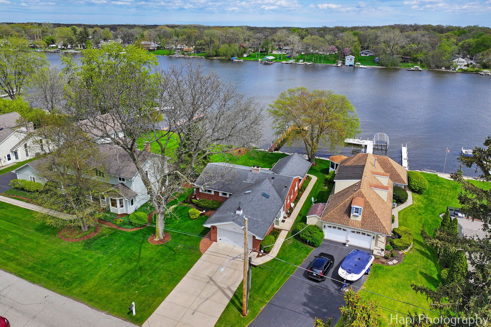714 South Riverside Drive McHenry, IL 60050 - Photo 45 of 49 an aerial view of a house with a lake view