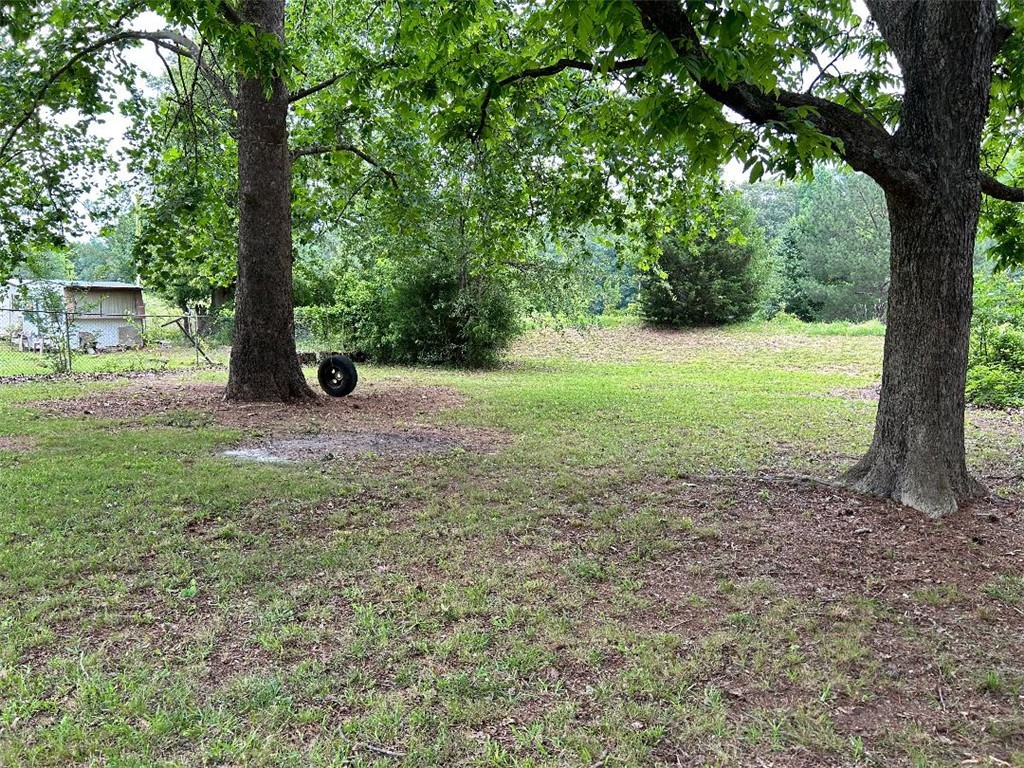 317 Hillcrest Circle Anderson, SC 29624 - Photo 7 of 22