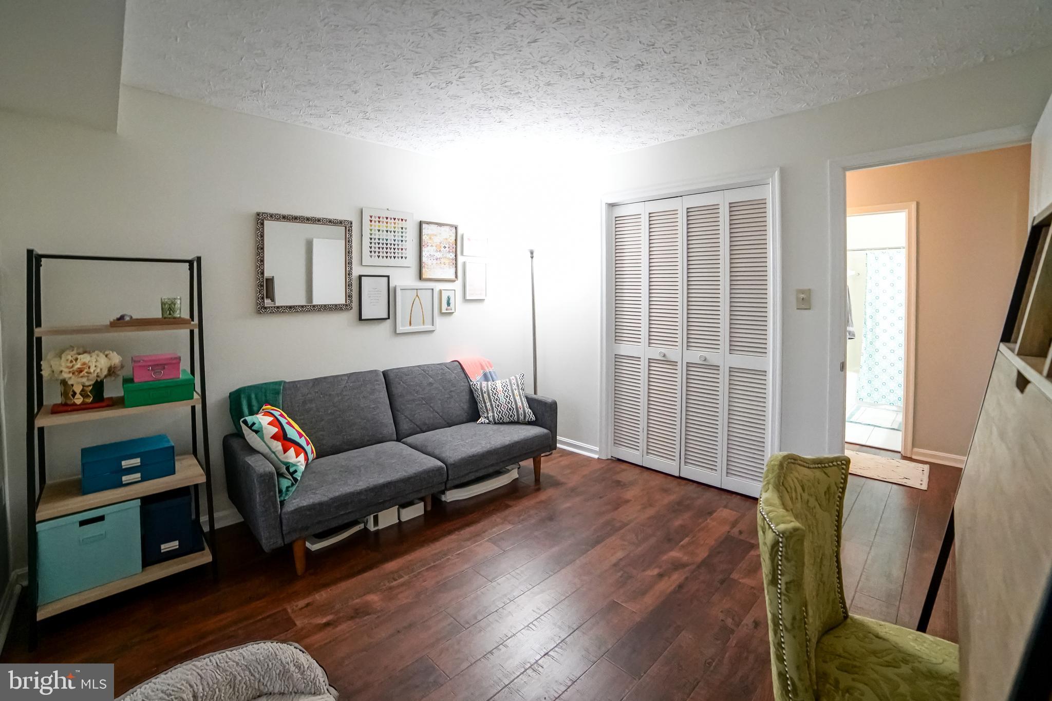 10095 Oakton Terrace Road Oakton, VA 22124 - Photo 26 of 32