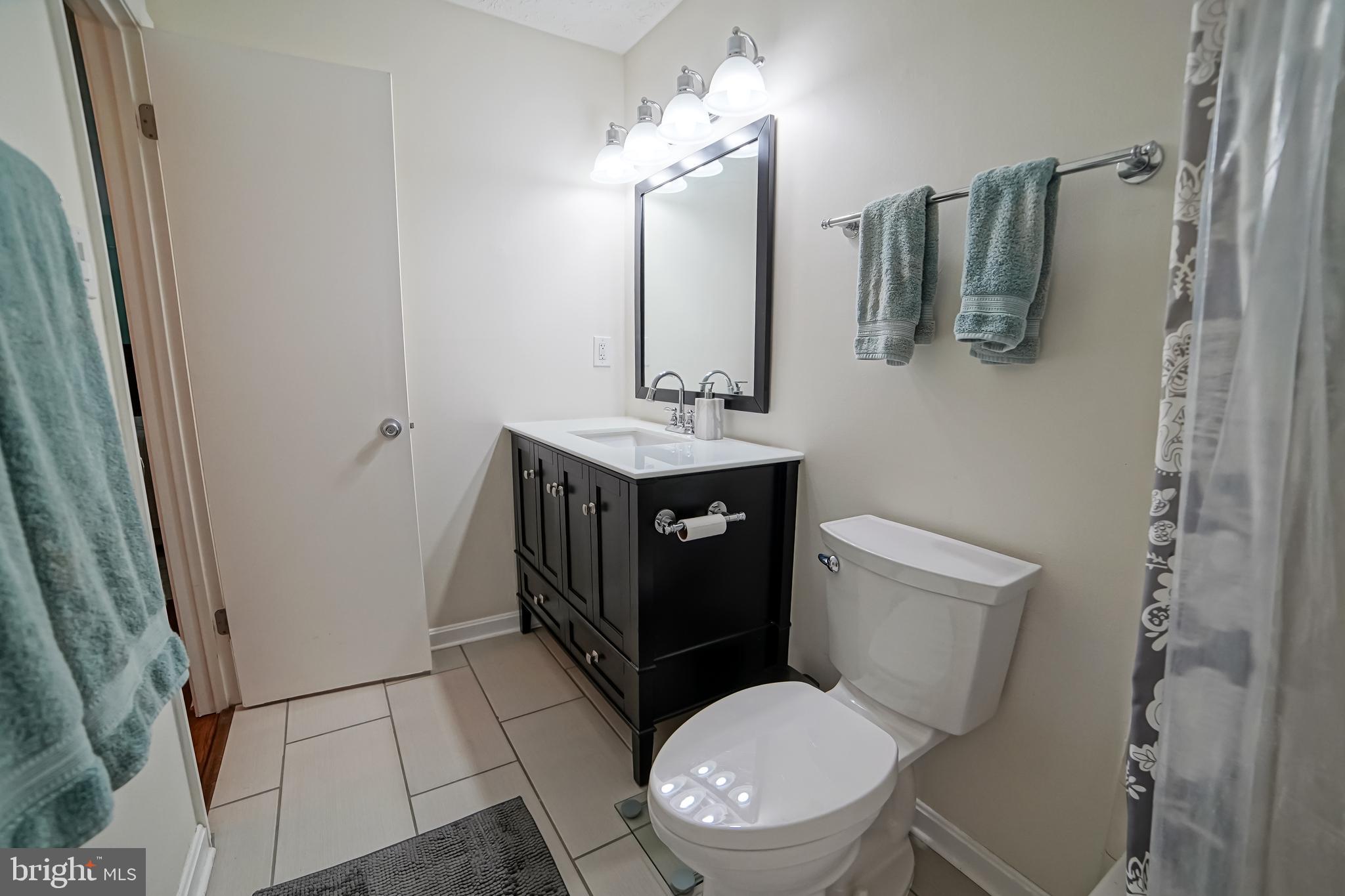 10095 Oakton Terrace Road Oakton, VA 22124 - Photo 32 of 32