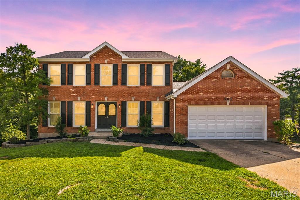 501 Oak Leaf Manor Court Ballwin, MO 63021 - Photo 1 of 38
