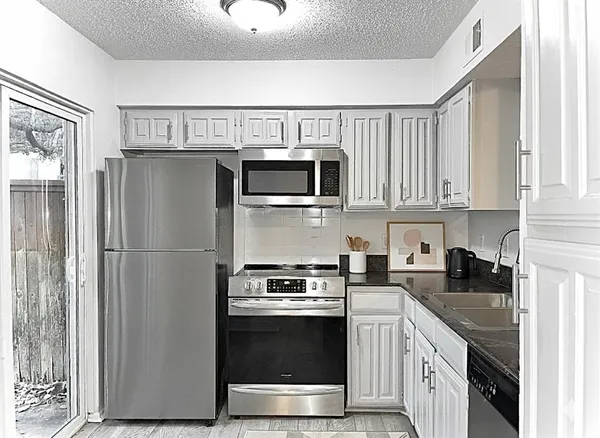 $1,750 | 5626 Preston Oaks Road, Unit 42A, Dallas, TX 75254