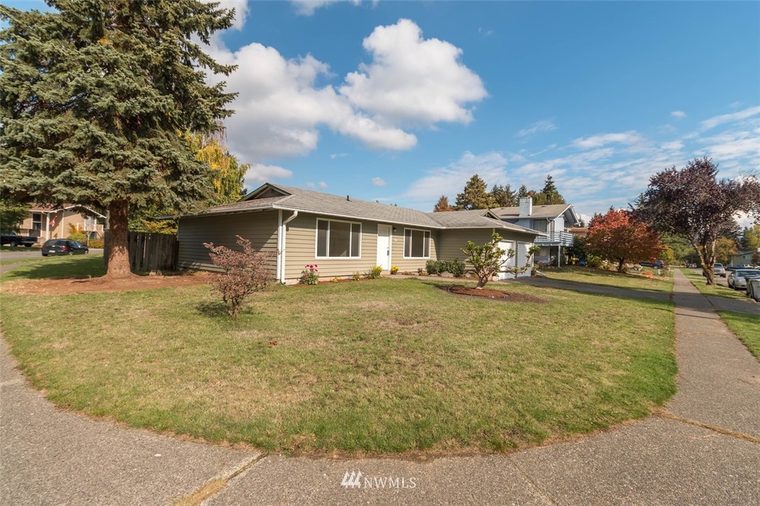 4132 Northeast 17th Street Renton, WA 98059 - Photo 19 of 19