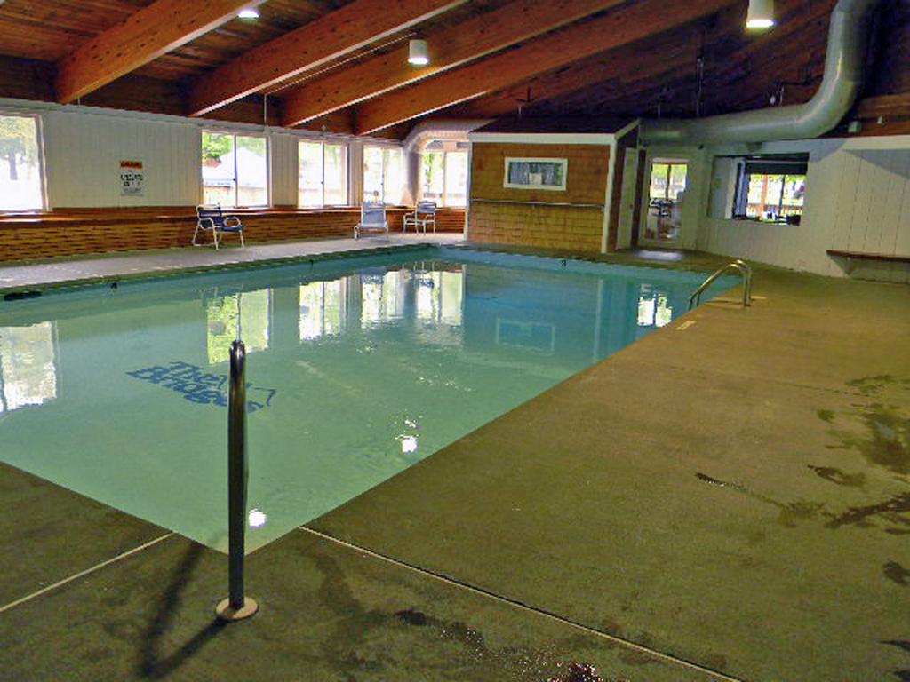 91 Bridges Resort, Unit 91 Warren, VT 05674 - Photo 11 of 14 Gallery Image 11