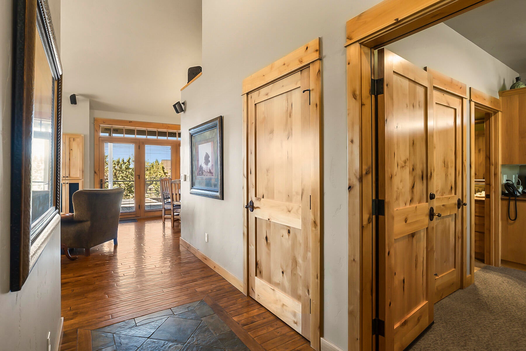 16845 South W Brasada Ranch Road, Unit CABIN 23 Powell Butte, OR 97753 - Photo 5 of 49 JH5_1819