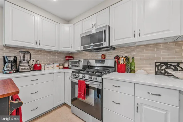 $749,000 | 9809 Canal Road, Gaithersburg, MD 20886