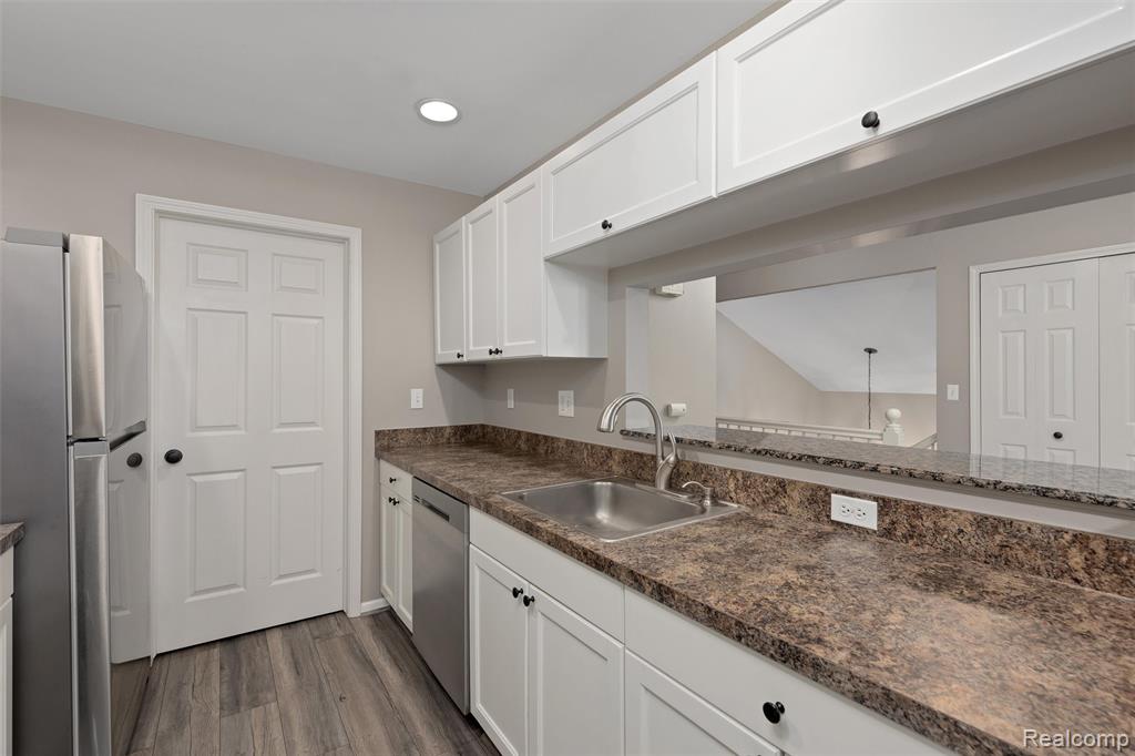 3582 Tremonte Circle Rochester, MI 48306 - Photo 15 of 23
