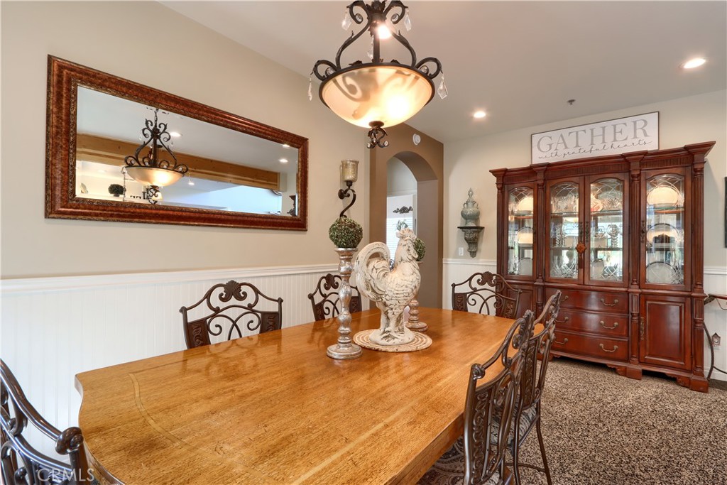 42038 Empty Creek Road Oakhurst, CA 93644 - Photo 12 of 66 dining area in kitchen