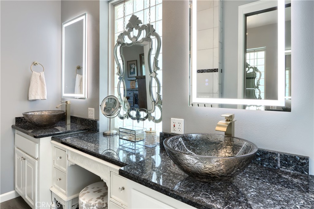 42038 Empty Creek Road Oakhurst, CA 93644 - Photo 33 of 66 primary bathroom custom double sinks