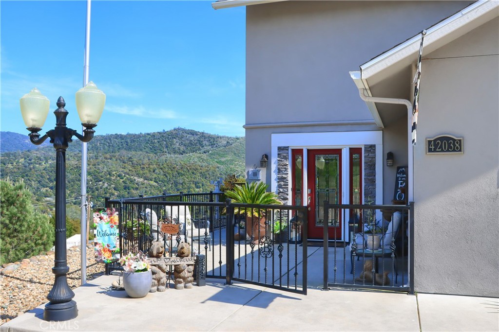 42038 Empty Creek Road Oakhurst, CA 93644 - Photo 36 of 66