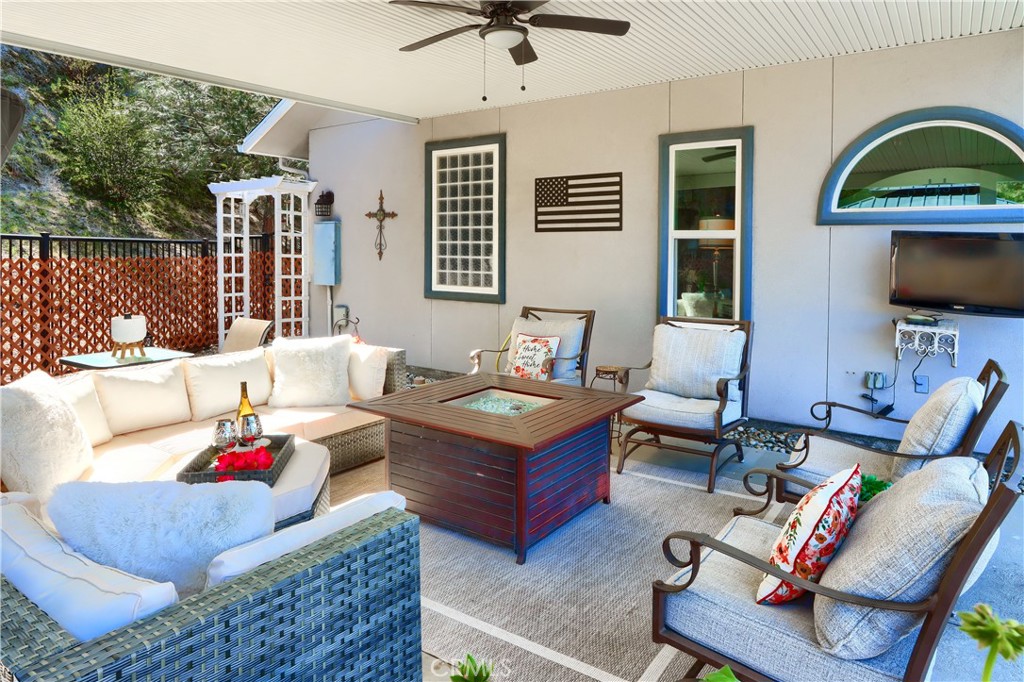 42038 Empty Creek Road Oakhurst, CA 93644 - Photo 46 of 66 entertaining or relaxing covered patio space