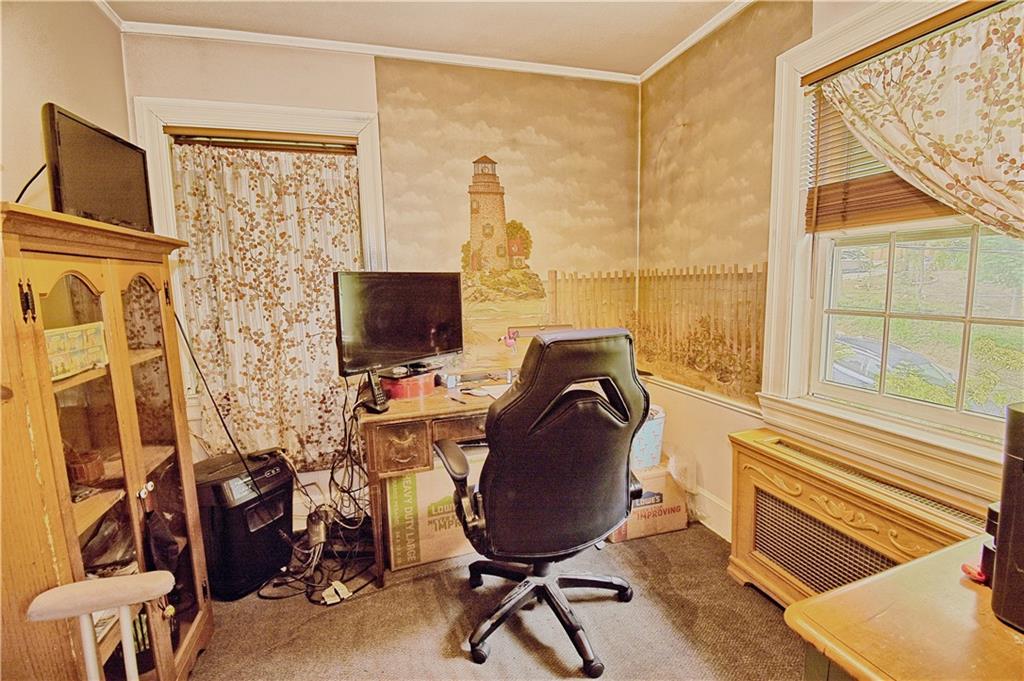 118 Longview Road Staten Island, NY 10304 - Photo 13 of 21 Gallery Image 13