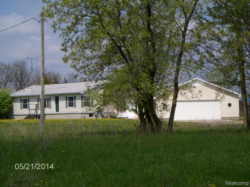 8332 Norman Road Avoca, MI 48006 - Photo 2 of 17 HPIM9836.jpg