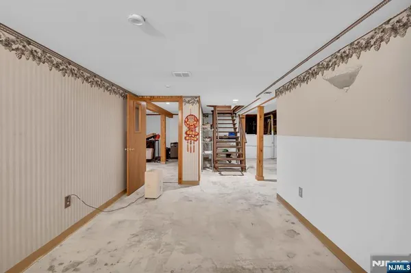 $599,900 | 699 Shore Road, West Milford, NJ 07421