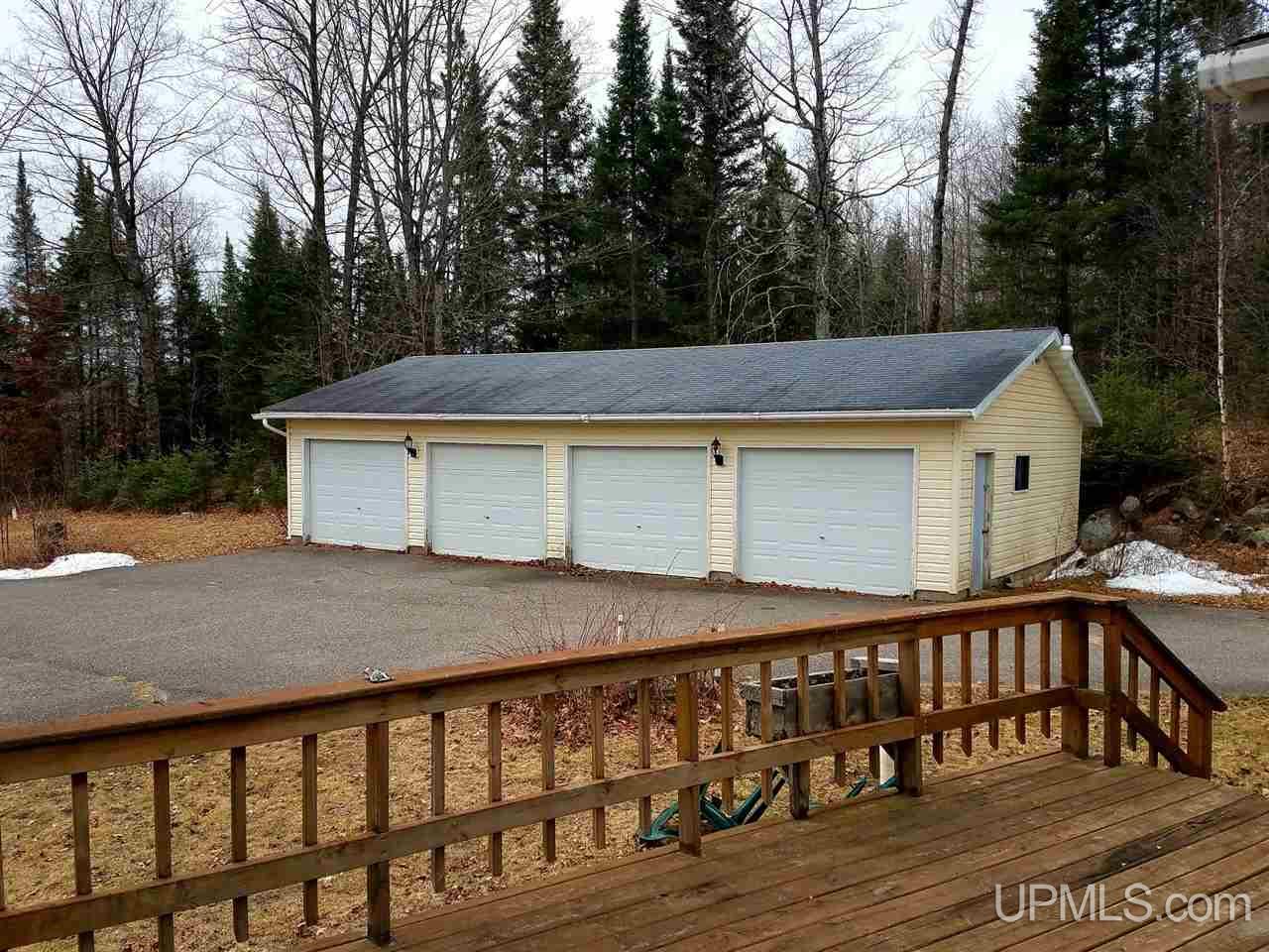 728 Bill's Road Florence, WI 54121 - Photo 2 of 27 Gallery Image 2